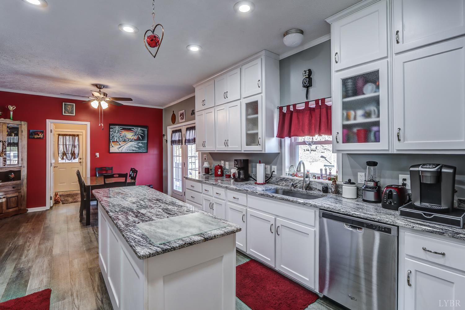 1230 Spencer Road Concord, VA 24538 - Photo 11 of 58
