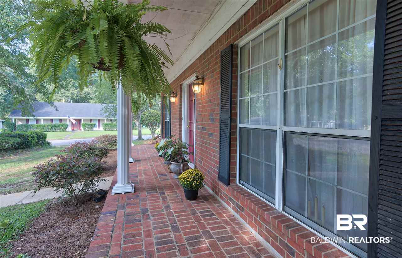 7350 Laurie Court Mobile, AL 36695 - Photo 2 of 23