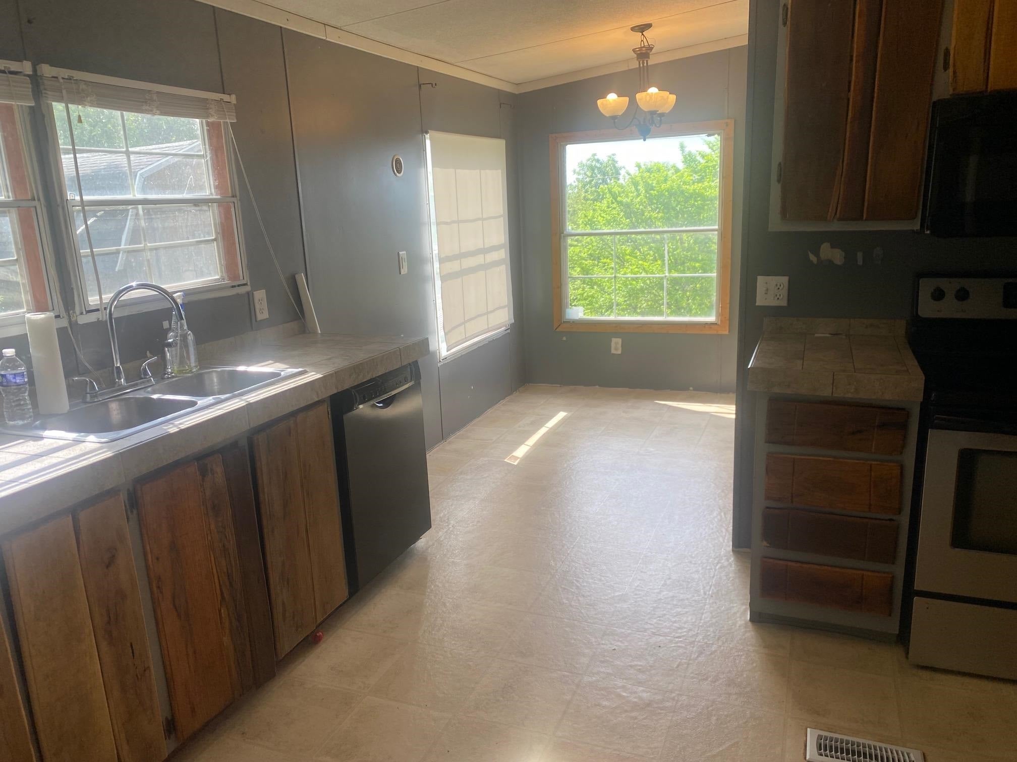 3469 Kilgore Farm Road Huntington, WV 25701 - Photo 11 of 26 Gallery Image 11