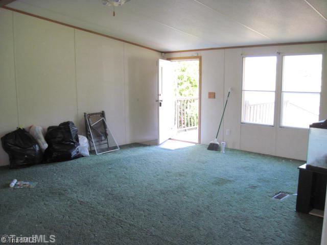 408 Green Pasture Ruffin Nc 27326 Ruffin, NC 27326 - Photo 3 of 6 Living Room.