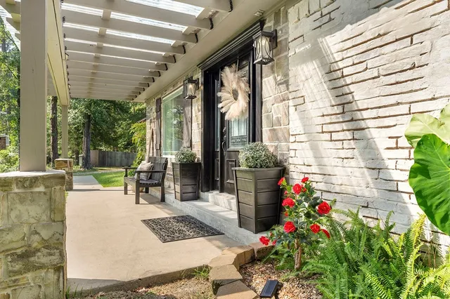 a view of outdoor space