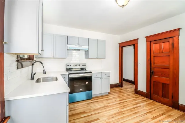 $1,995 | 130 Wellsville Avenue, Unit 2, New Milford, CT 06776