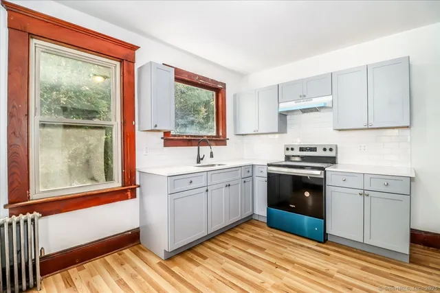 $1,995 | 130 Wellsville Avenue, Unit 2, New Milford, CT 06776