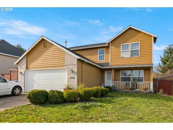 $527,000 | 4235 Southeast Anderegg Loop, Portland, OR 97236