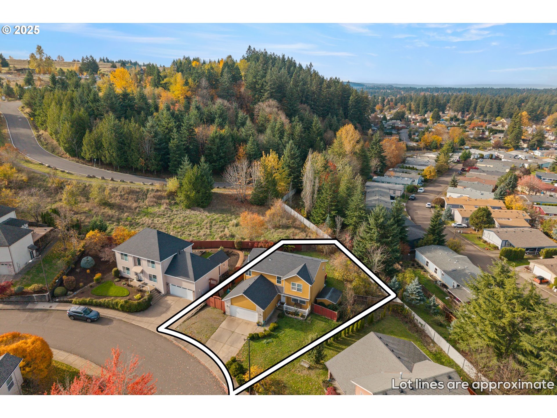 4235 Southeast Anderegg Loop Portland, OR 97236 - Photo 32 of 37 a view of a balcony with an outdoor space