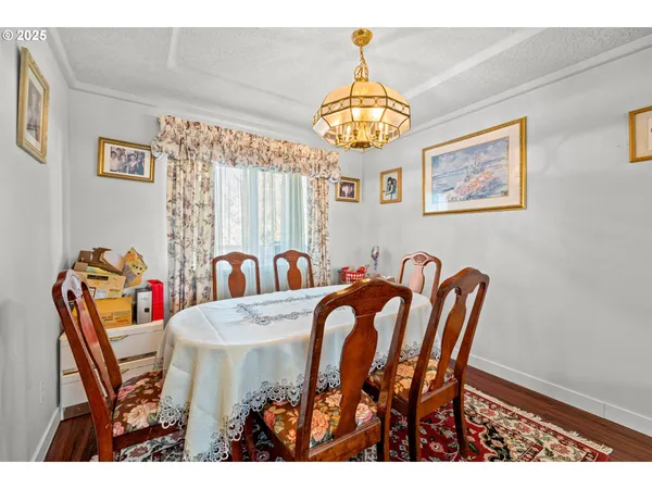 $527,000 | 4235 Southeast Anderegg Loop, Portland, OR 97236