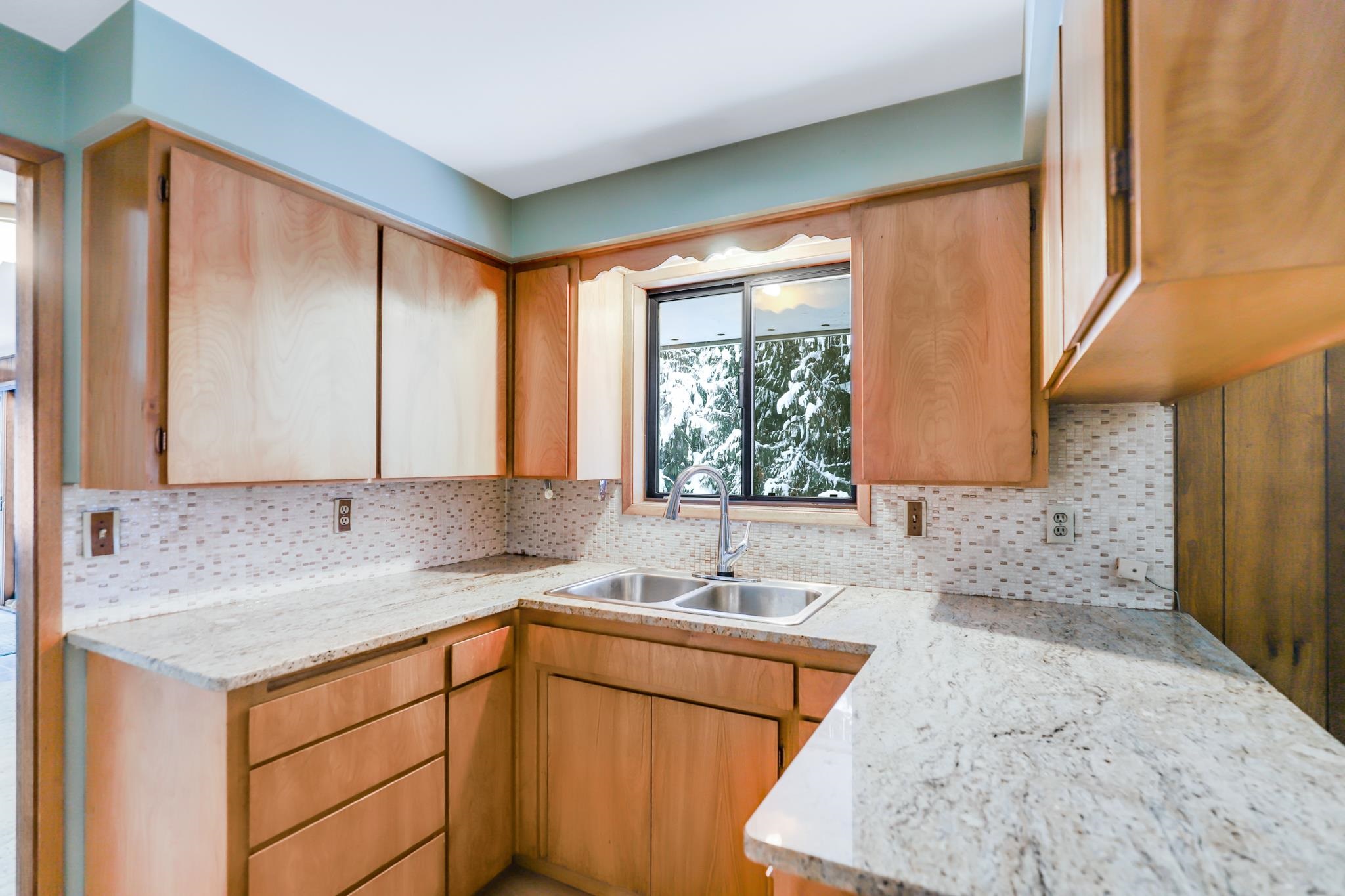 19982 North Mt Spokane Park Drive Mead, WA 99021 - Photo 15 of 29