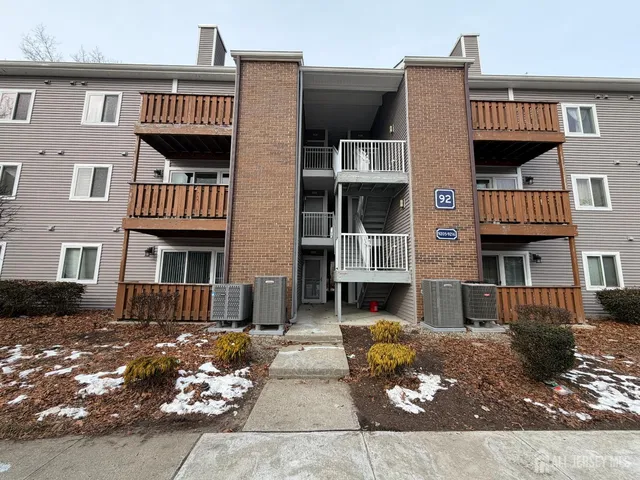 $2,300 | 9208 Tamarron Drive, Plainsboro, NJ 08536