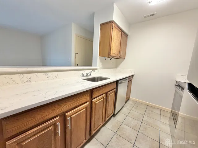 $2,300 | 9208 Tamarron Drive, Plainsboro, NJ 08536