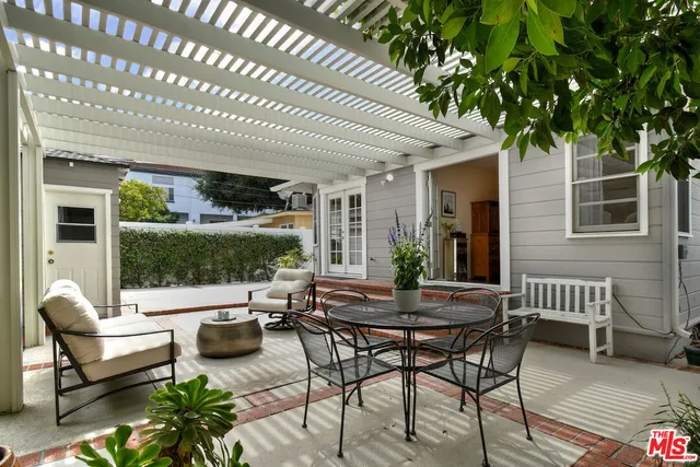 $1,349,000 | 4226 Greenbush Avenue, Sherman Oaks, CA 91423