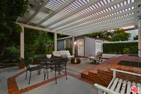 $1,299,000 | 4226 Greenbush Avenue, Sherman Oaks, CA 91423