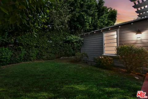 $1,299,000 | 4226 Greenbush Avenue, Sherman Oaks, CA 91423