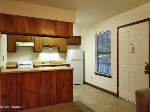 $725 | 704 Bonin Road, Unit D, Lafayette, LA 70508