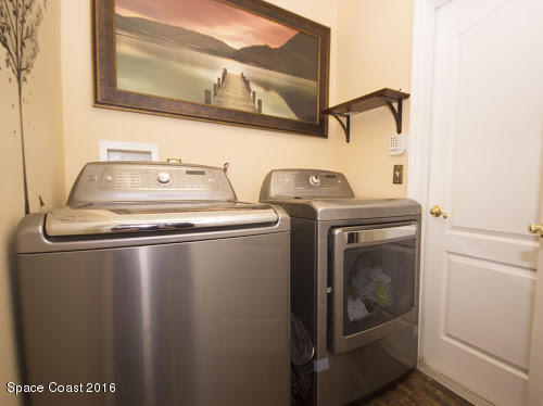 1210 Gopher Slough Road Mims, FL 32754 - Photo 21 of 32 Laundry