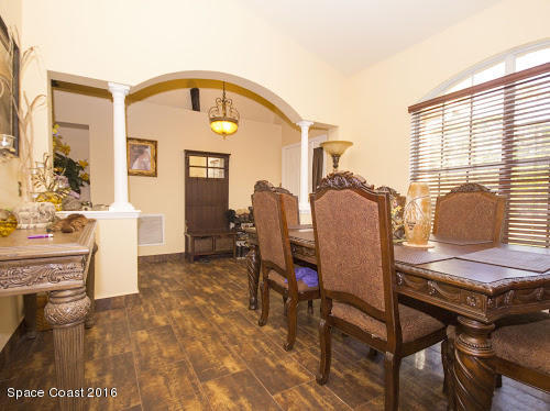 1210 Gopher Slough Road Mims, FL 32754 - Photo 4 of 32 Dining / foyer