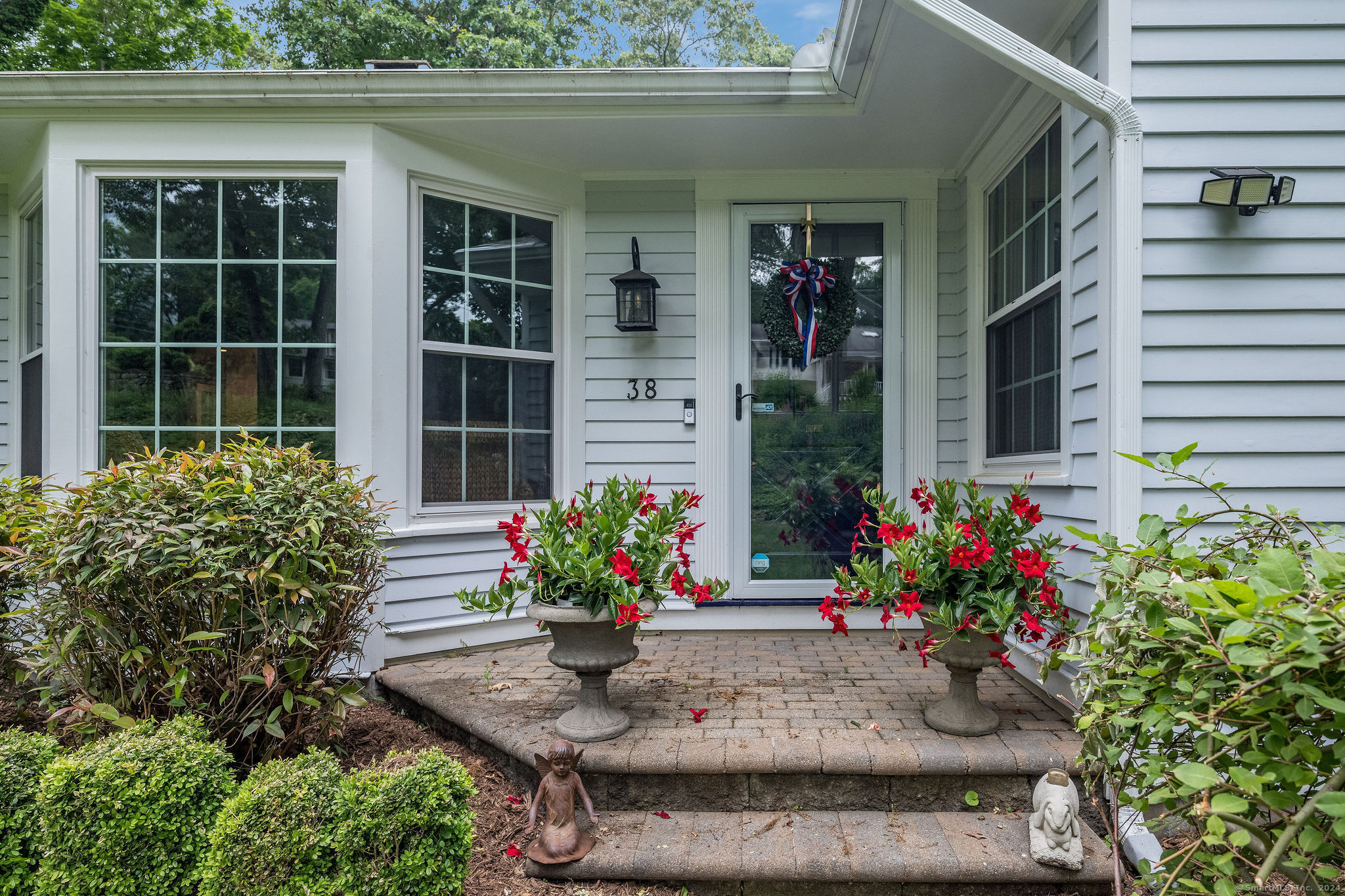 38 Laurel Road Essex, CT 06426 - Photo 1 of 1 Charming entrance.