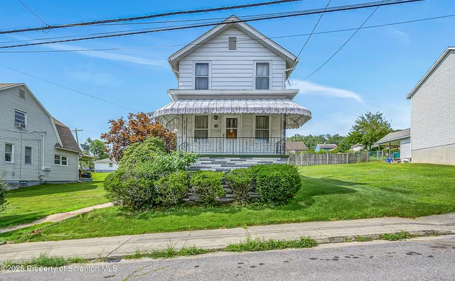 $155,000 | 1260 Franklin Street, Old Forge, PA 18518