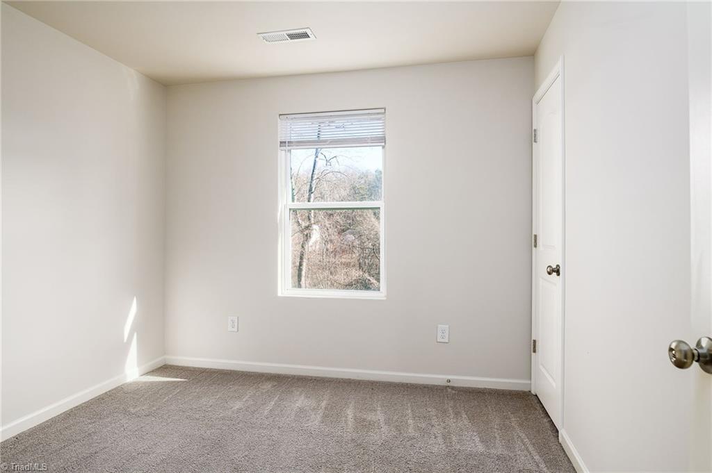 1229 Butler Street Winston-Salem, NC 27107 - Photo 15 of 26