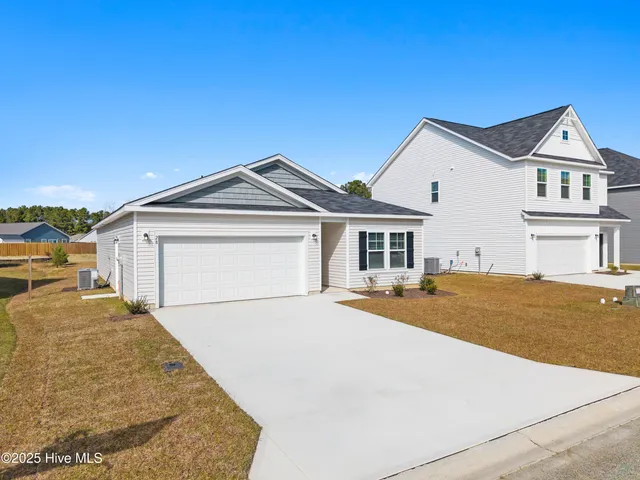 $299,990 | 1152 Garland Lake Circle, Supply, NC 28462