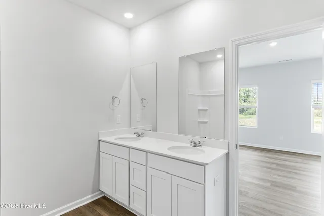 $299,990 | 1152 Garland Lake Circle, Supply, NC 28462