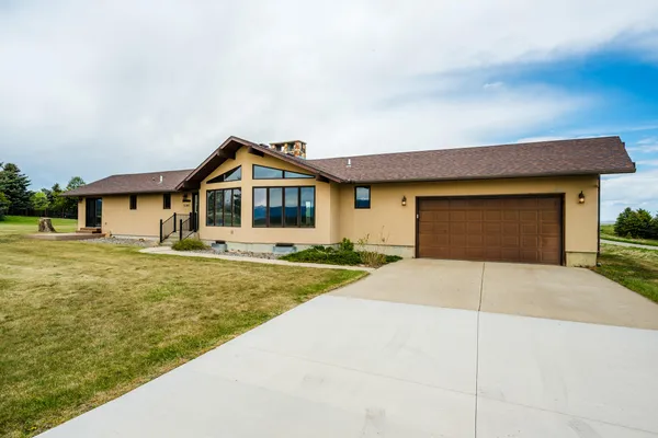 $675,000 | 3145 West 5th Street, Sheridan, WY 82801