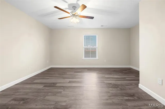 $362,500 | 2001 Serenade Lane, Troy, IL 62294