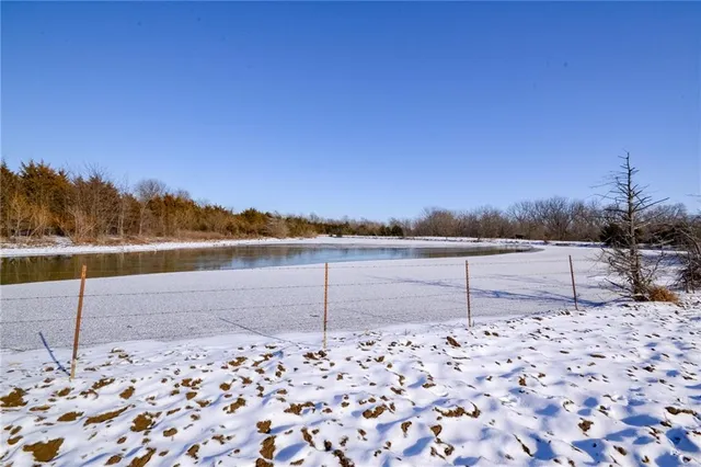 $5,280,000 | 14546 Northeast County Road 5313, Adrian, MO 64720