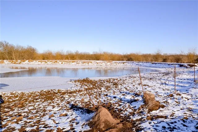 $5,280,000 | 14546 Northeast County Road 5313, Adrian, MO 64720