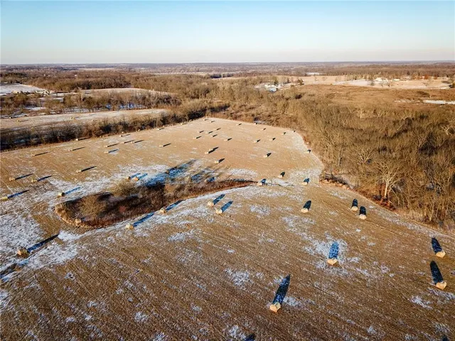 $5,280,000 | 14546 Northeast County Road 5313, Adrian, MO 64720
