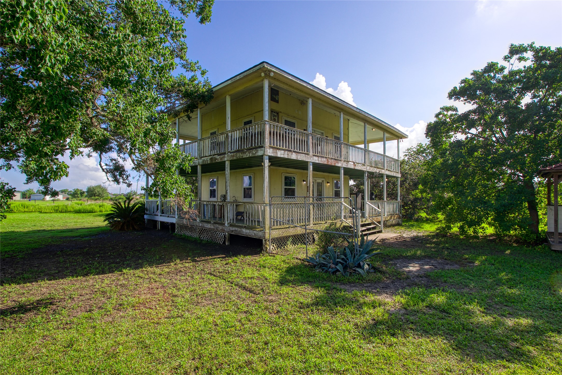 4201 Lawrence Road Baytown, TX 77523 - Photo 32 of 35