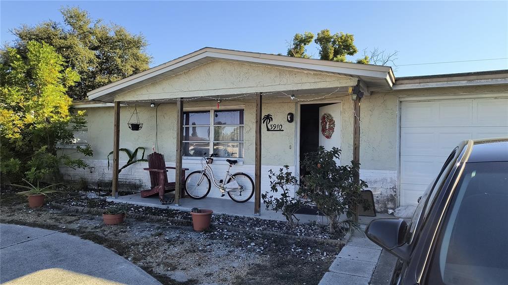 3910 Darlington Road Holiday, FL 34691 - Photo 2 of 11 a front view of a house