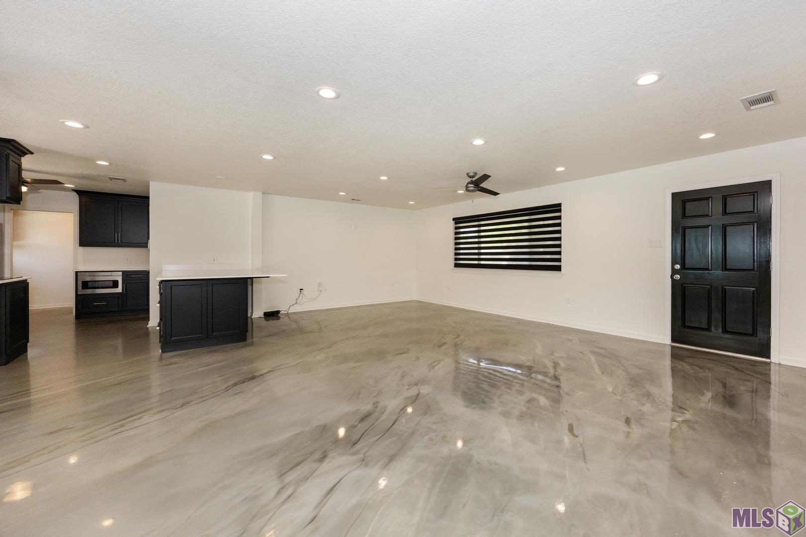 12424 Mollylea Drive Baton Rouge, LA 70815 - Photo 7 of 43