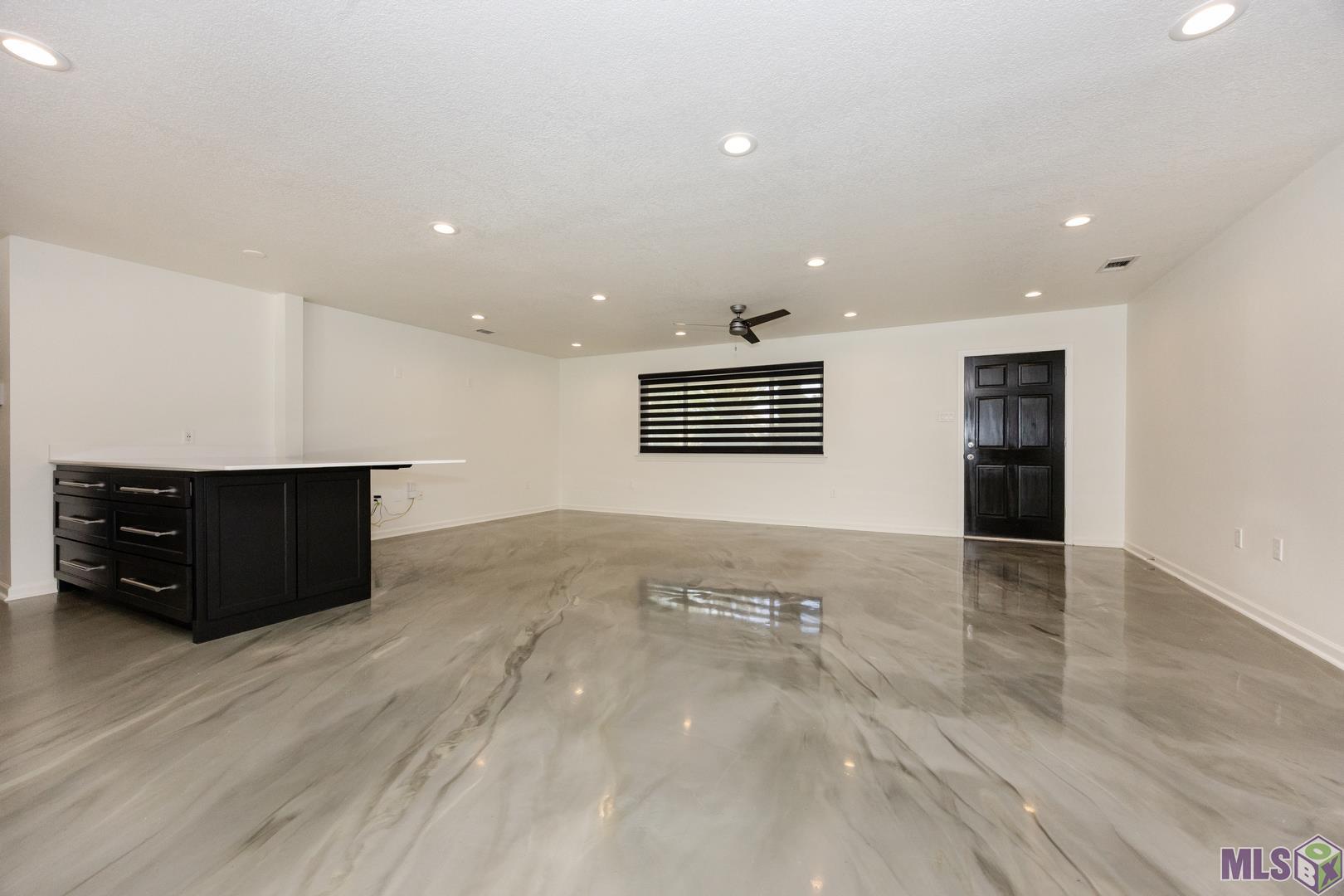 12424 Mollylea Drive Baton Rouge, LA 70815 - Photo 8 of 43