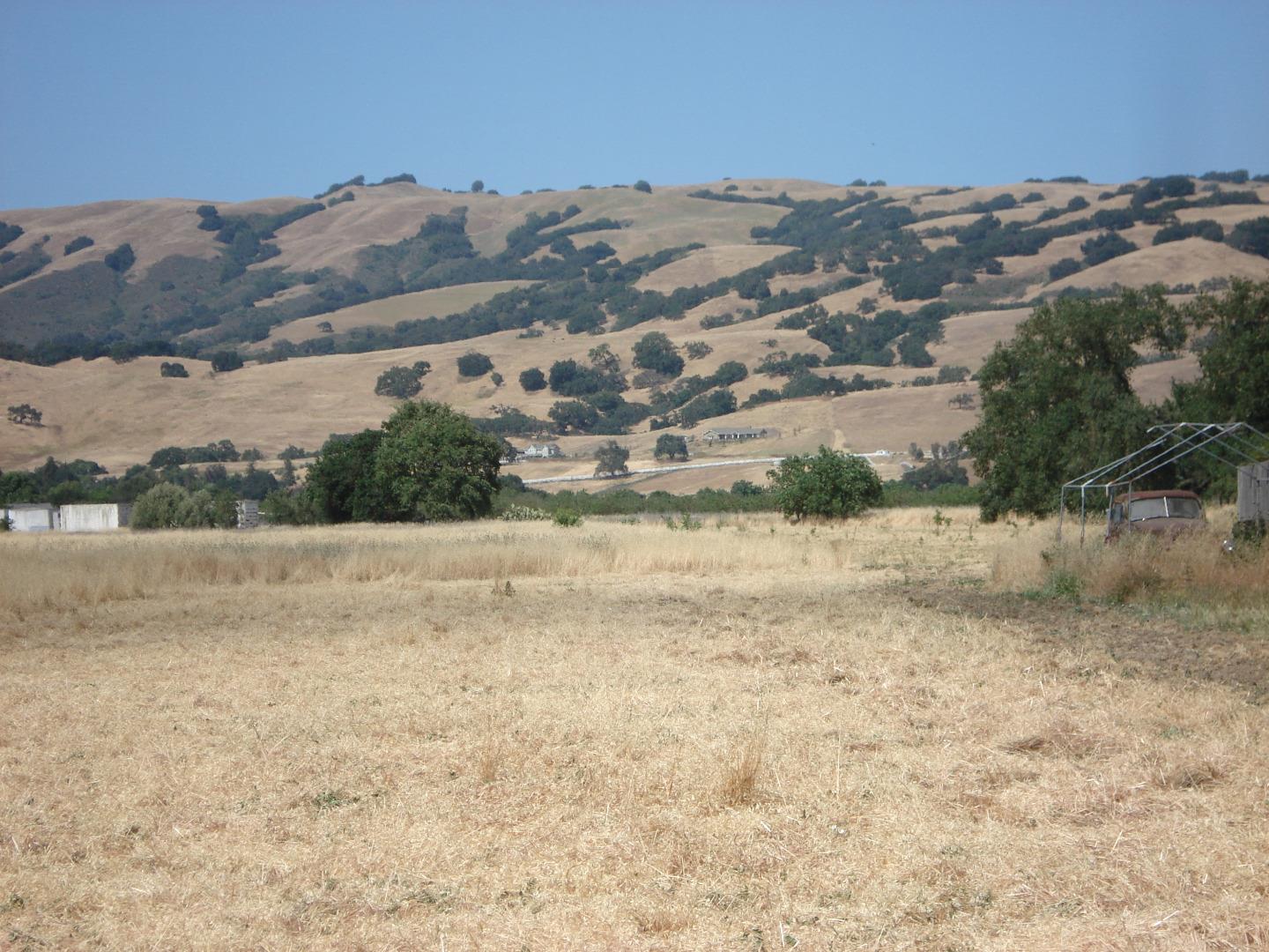 2781 Ferguson Road Gilroy, CA 95020 - Photo 1 of 2