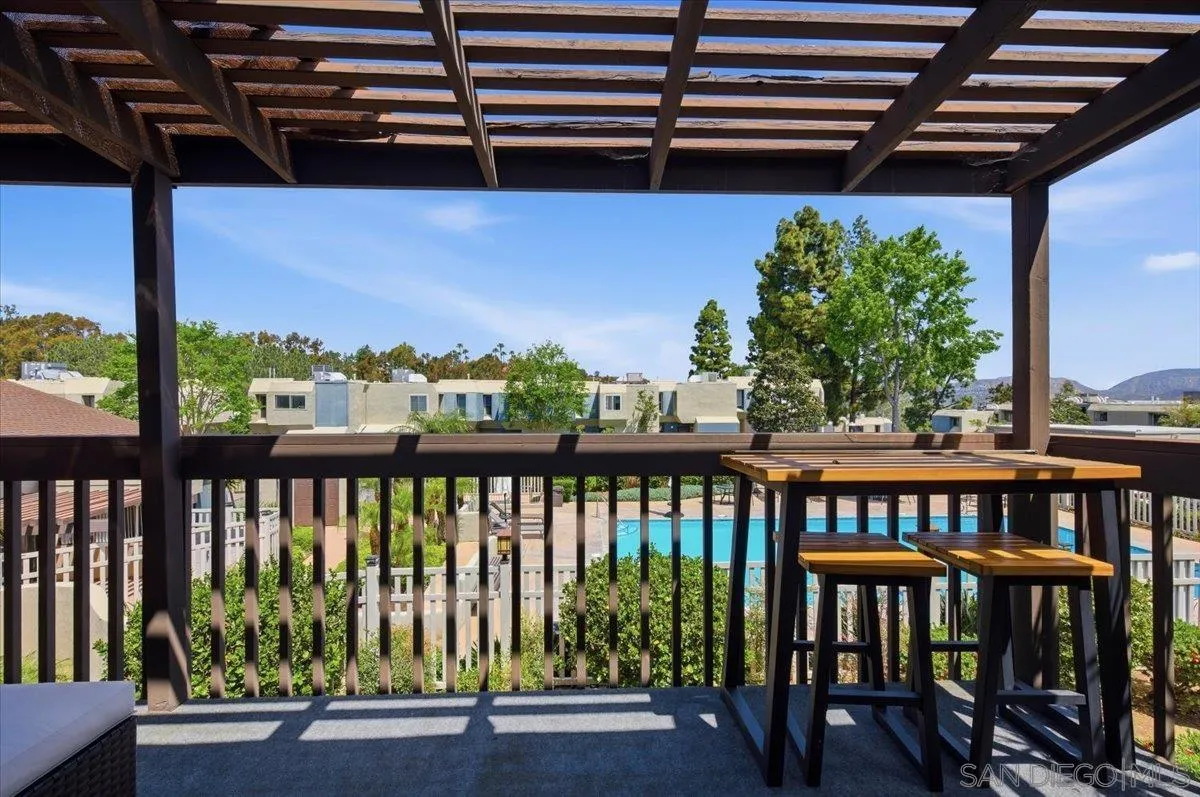 6373 Rancho Mission Road, Unit 5 San Diego, CA 92108 - Photo 4 of 32