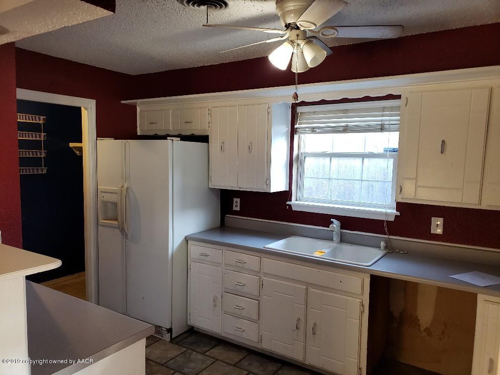 4402 Bowie Street Amarillo, TX 79110 - Photo 18 of 27 Kitchen (1)