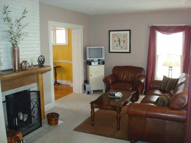 232 Crestview Road Columbus, OH 43202 - Photo 3 of 18