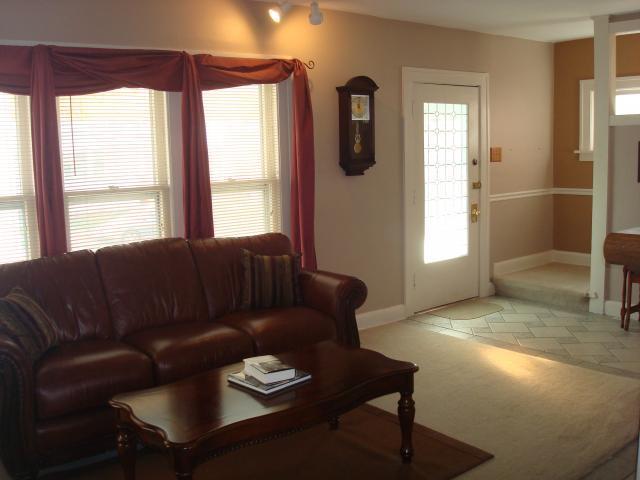 232 Crestview Road Columbus, OH 43202 - Photo 4 of 18