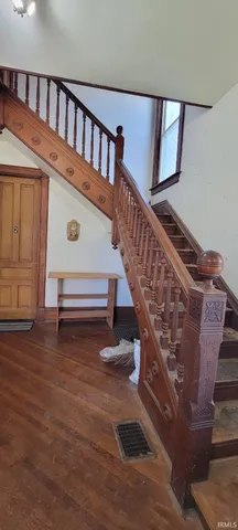 $1,500,000 | 309 Southeast 2nd Street, Washington, IN 47501