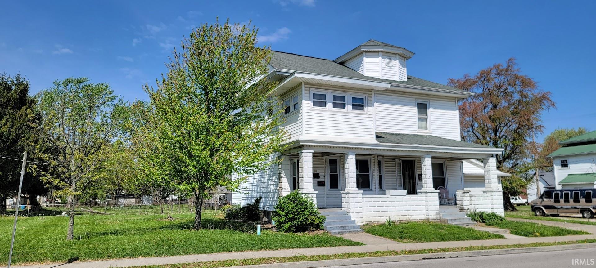 309 Southeast 2nd Street Washington, IN 47501 - Photo 2 of 31