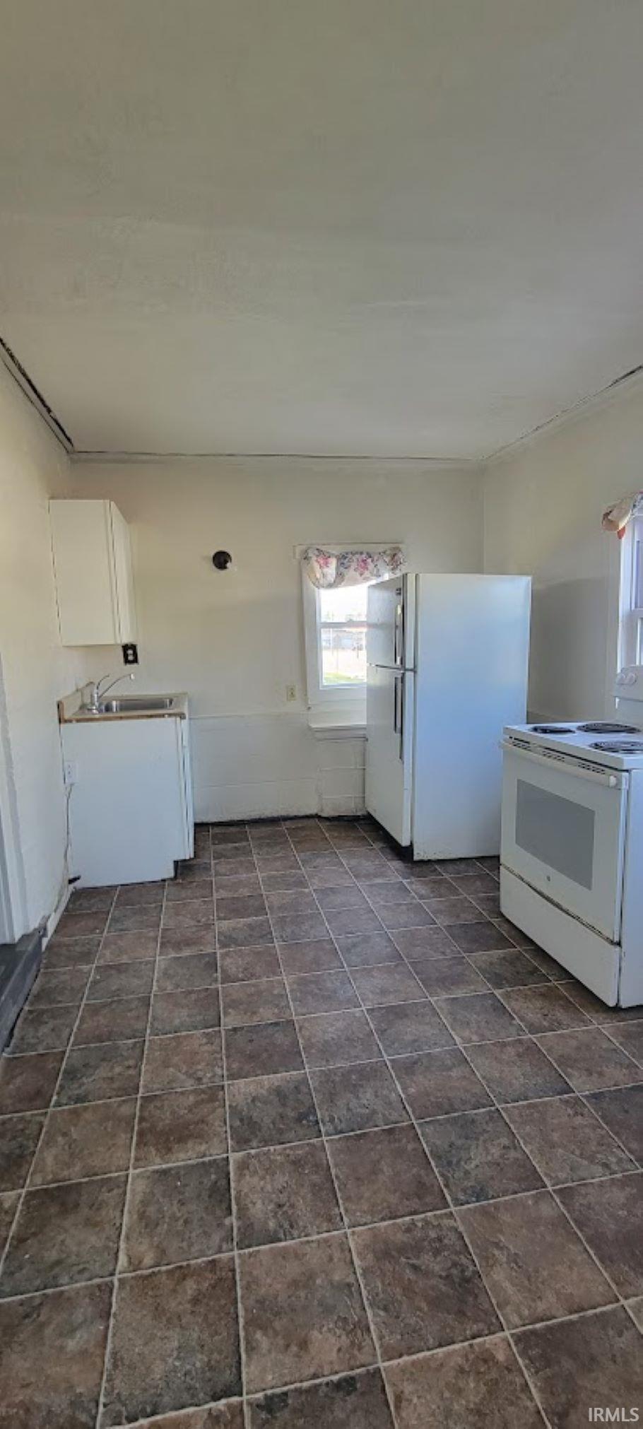 309 Southeast 2nd Street Washington, IN 47501 - Photo 21 of 31