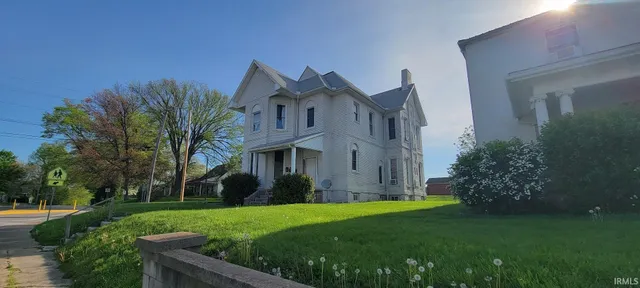 $1,500,000 | 309 Southeast 2nd Street, Washington, IN 47501