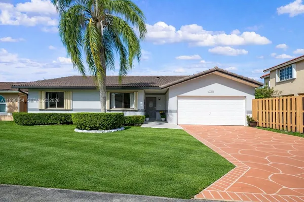 $760,000 | 10500 Southwest 159th Court, Miami, FL 33196