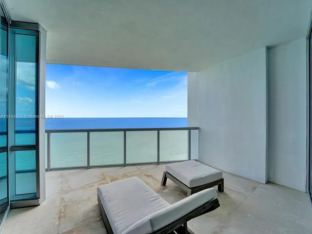 $36,000 | 17121 Collins Avenue, Unit 3905/3904, Sunny Isles Beach, FL 33160