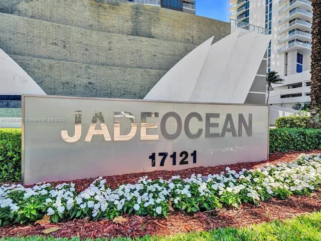 $36,000 | 17121 Collins Avenue, Unit 3905/3904, Sunny Isles Beach, FL 33160