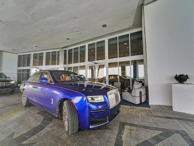 $36,000 | 17121 Collins Avenue, Unit 3905/3904, Sunny Isles Beach, FL 33160