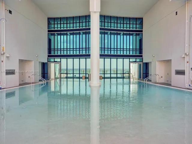 $36,000 | 17121 Collins Avenue, Unit 3905/3904, Sunny Isles Beach, FL 33160