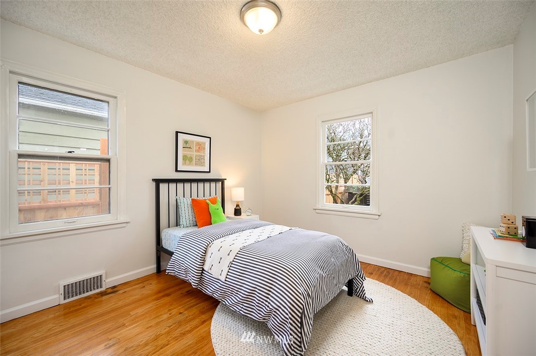 545 North 83rd Street Seattle, WA 98103 - Photo 8 of 17 Gallery Image 8