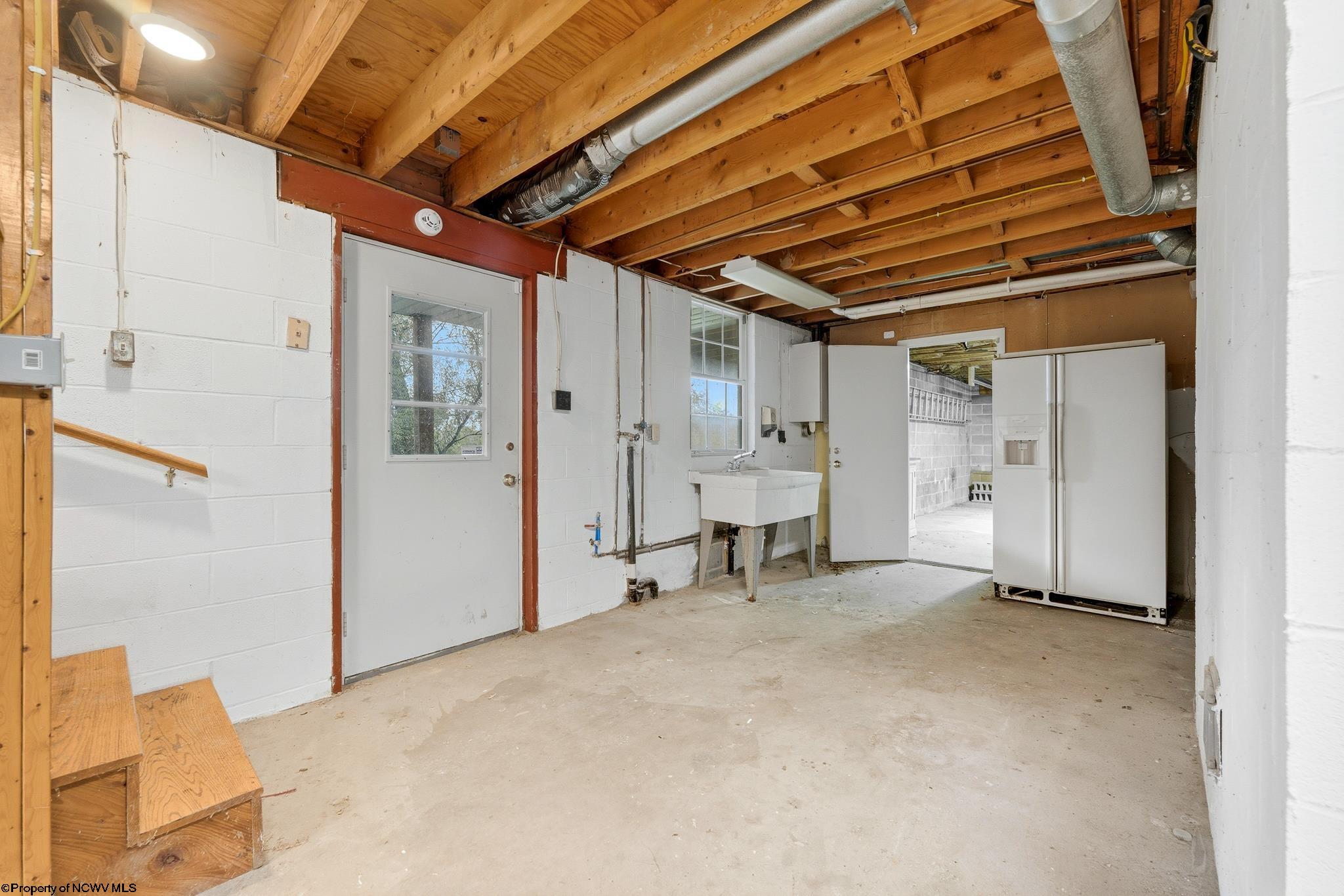 875 Vandalia Road Morgantown, WV 26501 - Photo 15 of 29 Gallery Image 15