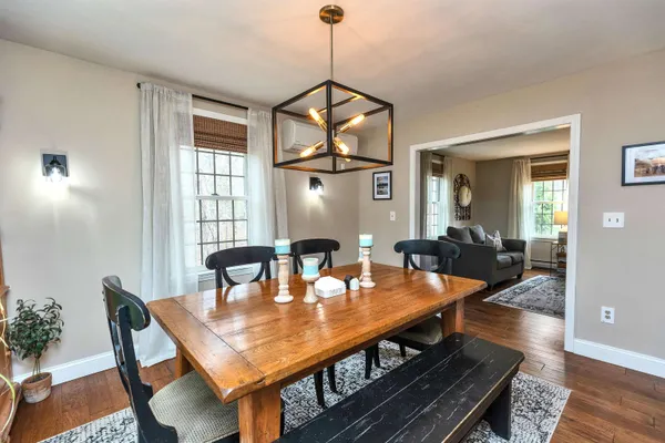 $899,900 | 7 Kent Street, Windham, NH 03087